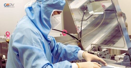 Fotovoltaico, si progettano innovative celle tandem ad alta efficienza e ridotte dimensioni Nel laboratorio dove si sviluppano nuove celle per fotovoltaico