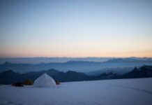 I segreti del clima sotto il ghiacciaio del Grand Combin